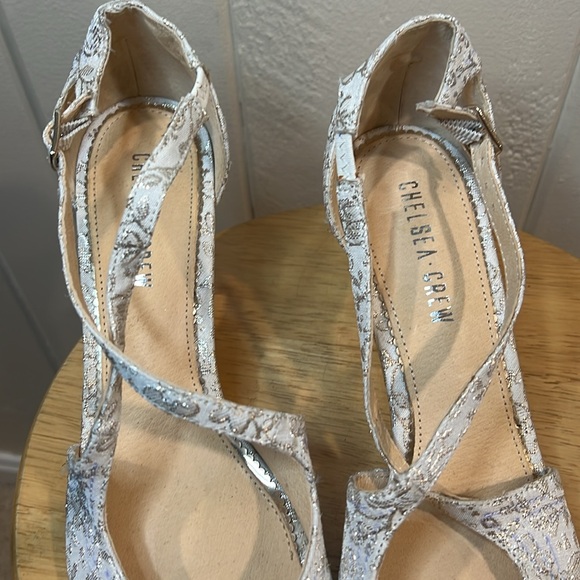 Chelsea Crew 'Alter' White and Silver Heels Peep Toe - Picture 9 of 10